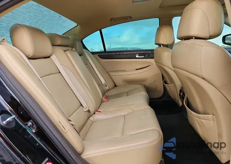 2012 Hyundai Genesis 4.6L V8 z USA, uszkodzony, nr VIN KMHGC4DF9CU208351